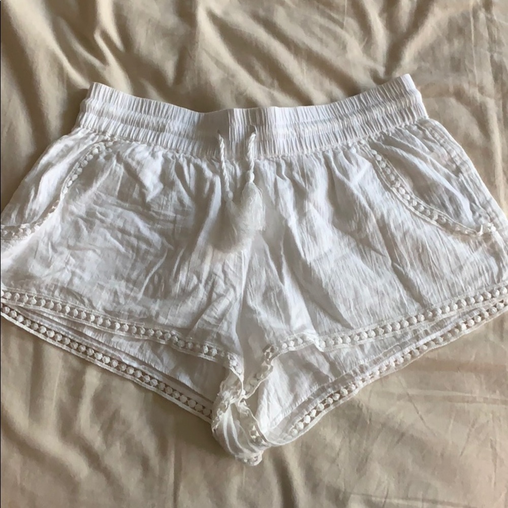 Women’s linen shorts